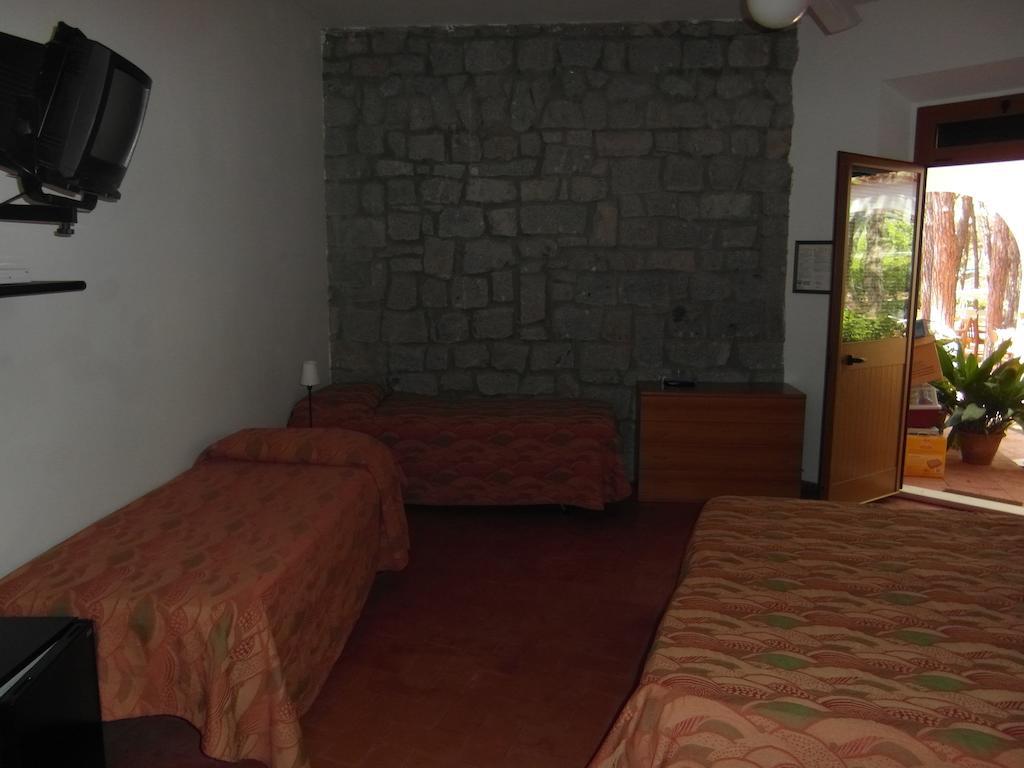 Hotel Villa Nettuno Marina di Campo Zimmer foto